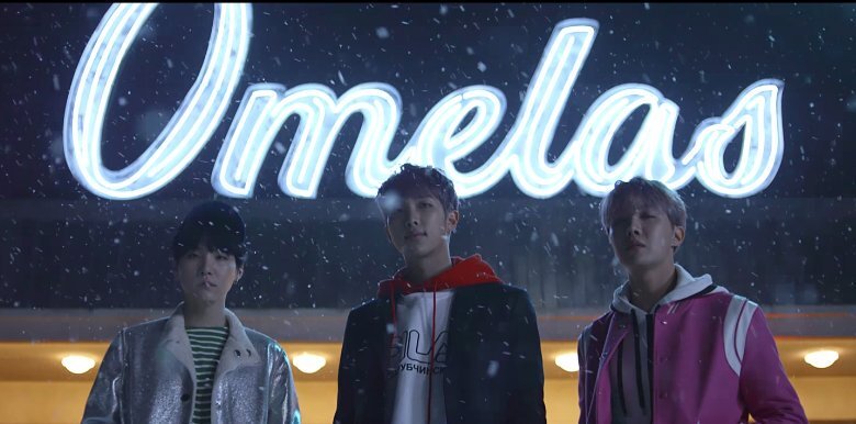 Фрагмент из клипа BTS-Spring Day