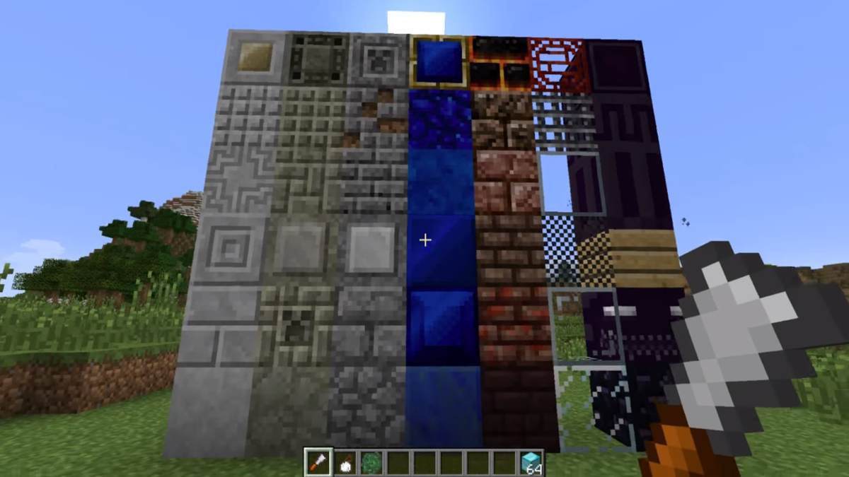 Что делает этот мод? Chisel добавляет в игру огромное разнообразие декоративных блоков. Мод очень полезен для людей, которым нравится строительный аспект Minecraft.

Доступ к новым блокам предоставляется в основном с помощью одного инструмента - Chisel. Железное долото создано из железного слитка и палки по диагонали.

Щелчок правой кнопкой мыши открывает интерфейс Chisel'a.