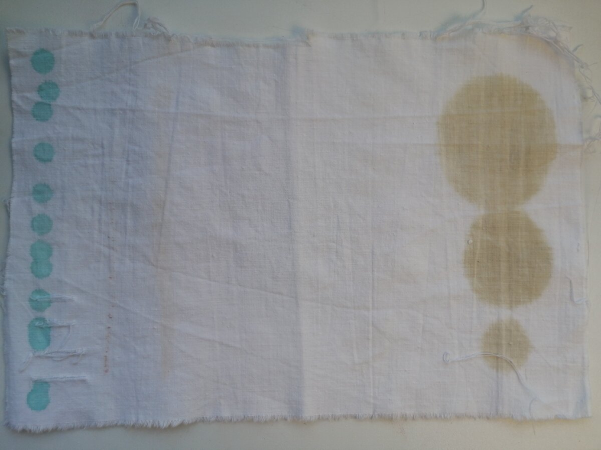 образец выстиран порошком Амвей, США, по цене 28 руб. за стирку  