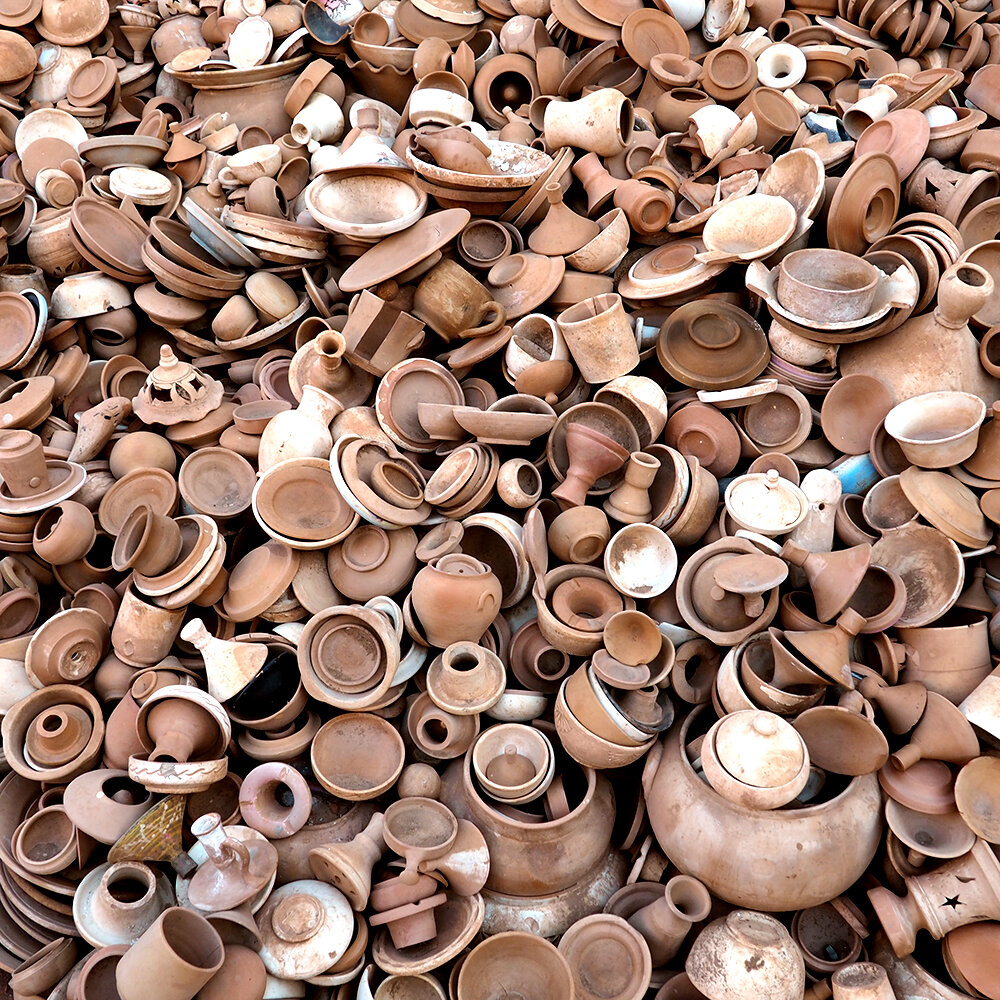 Перед входом в мастерскую