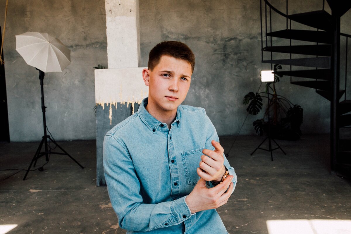 Это как раз я. Тот самый продюсер.