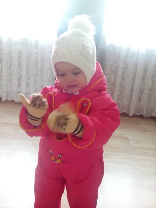 Дочка собралась гулять