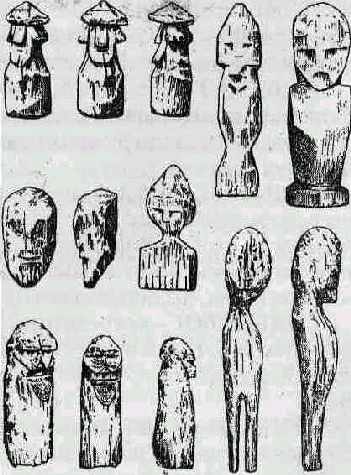 Фигурки домовых из дерева, найденные в древнем Новгороде (XII век)