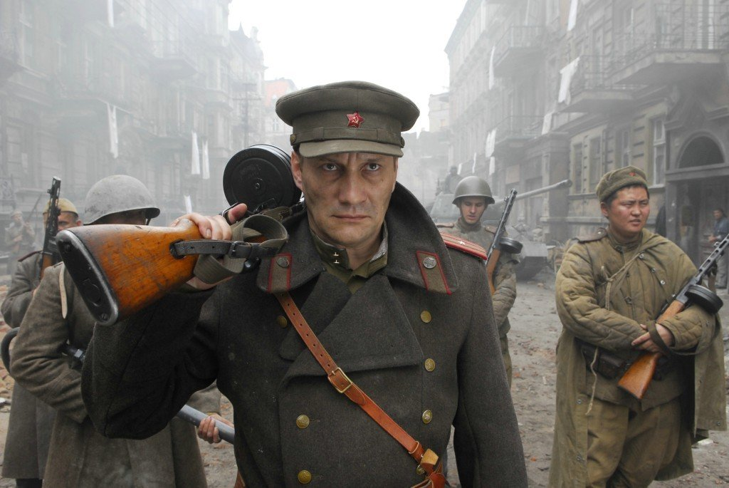 Смотрел про войну 1941. Безымянная – одна женщина в Берлине фильм 2008. Безымянная – одна женщина в Берлине военный Германия, 2008. Безымянный фильм. Безымянная одна женщина в Берлине.