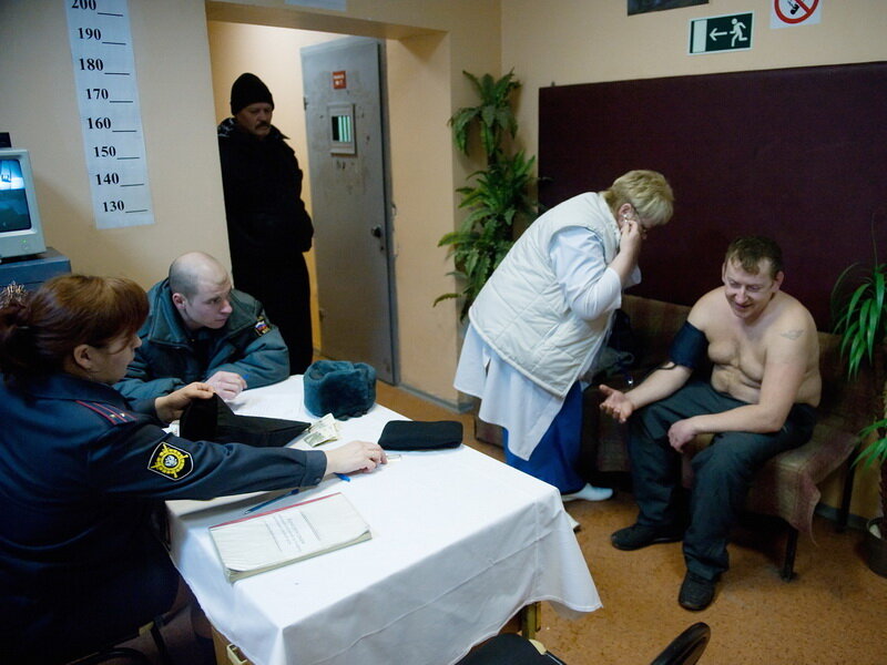 Новые правила отчасти решат проблему, что делать с гражданами, находящимися в состоянии алкогольного опьянения