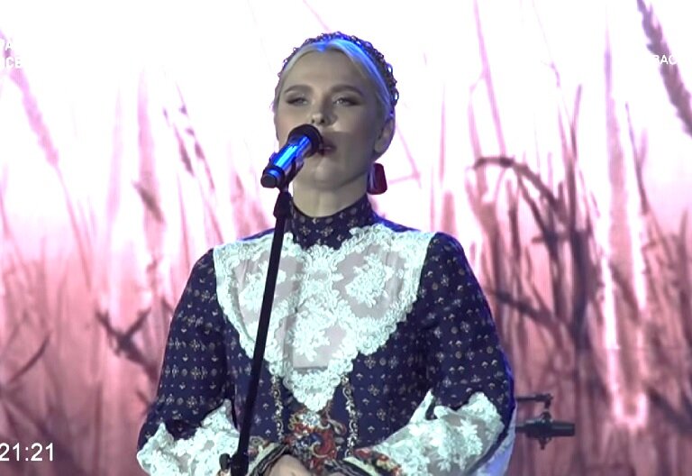 Концерт Пелагеи в Севастополе. Зрителя не испугал даже проливной дождь ...