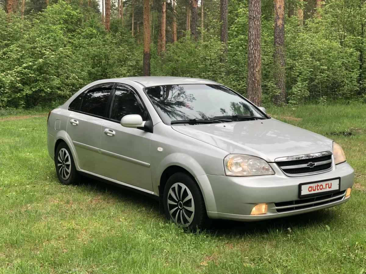 Chevrolet Lacetti 2004 год