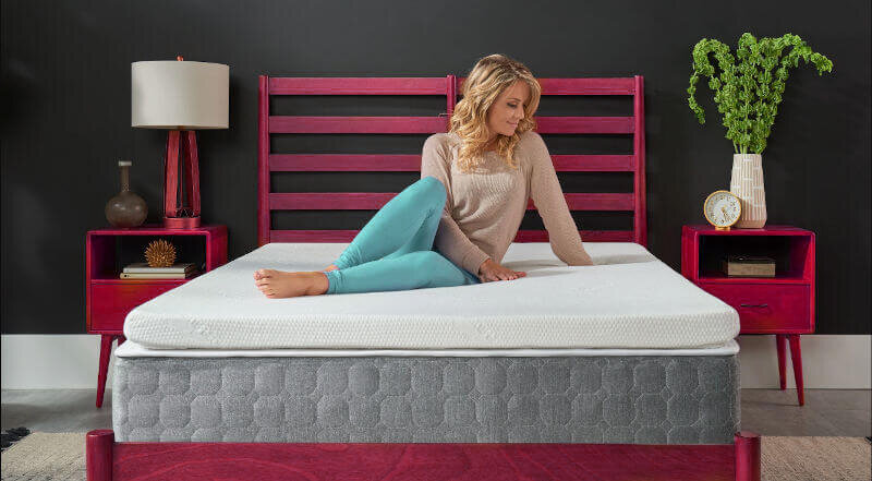 Двусторонний топпер - это отличный вариант для тех, кто не может определиться с жесткостью спального места