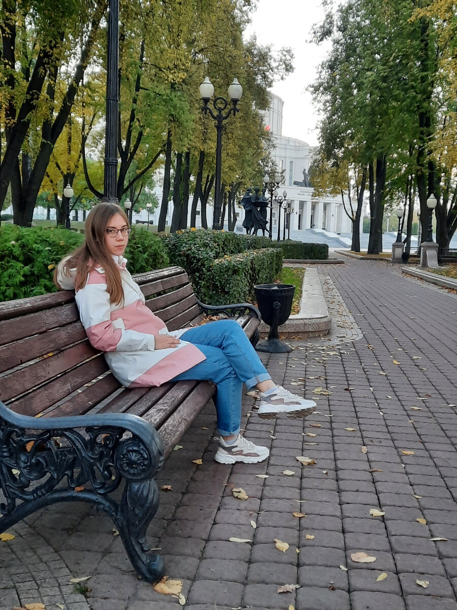 Последнее фото в очках 
