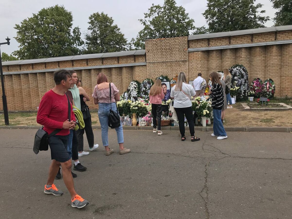 Могила сына разина на троекуровском кладбище