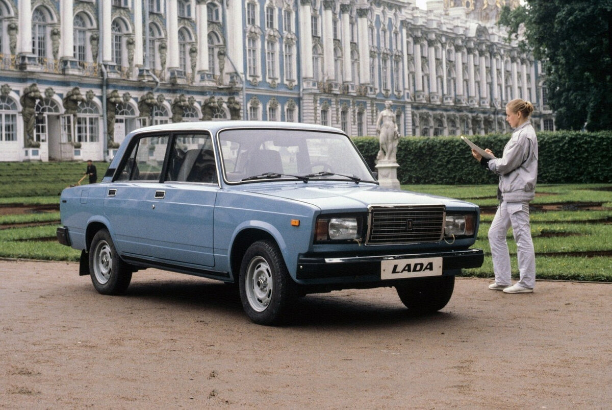 Старая 7. ВАЗ-2107 «Жигули». ВАЗ 2107 ранняя. Лада Жигули 2107. Lada 2107 новая.