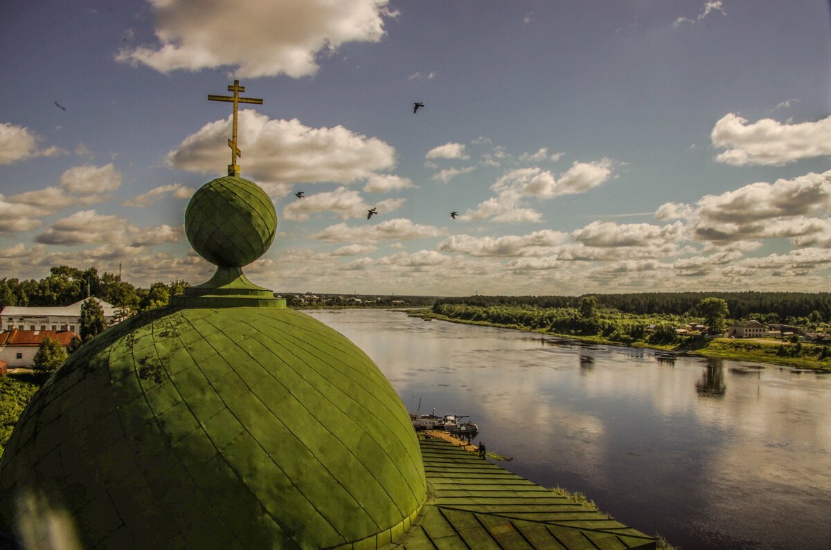 Вид на Сухону с колокольни одного из храмов / фото из личного архива