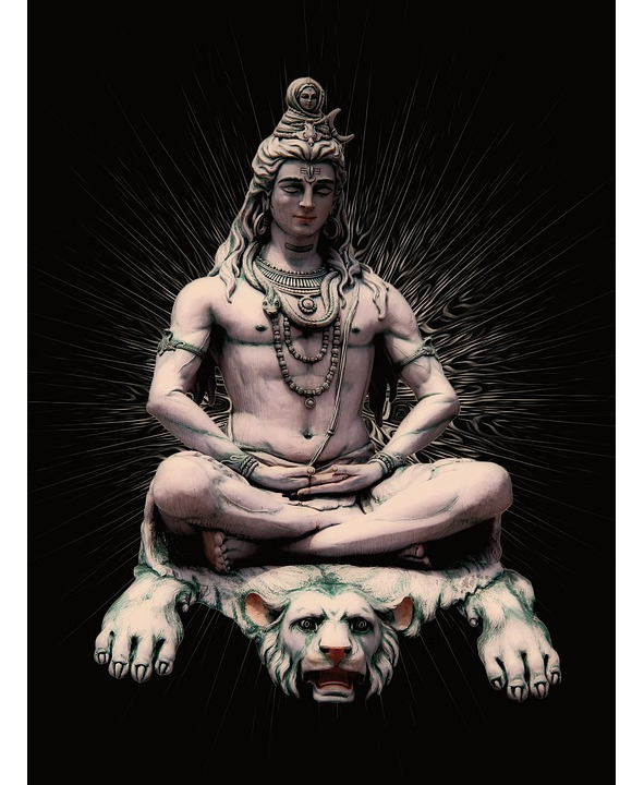 Шива, восседающий на шкуре льва, с исходящим от него свечением на абсолютно чёрном фоне. На голове в клубке его волос находится чаша с ядом, который разрушает всё, что с ним соприкасается, в том числе и часть Млечного Пути. Эта чаша с ядом также отождествляется с водами Небесной реки Ганги, пойманными в ловушку волос Шивы.