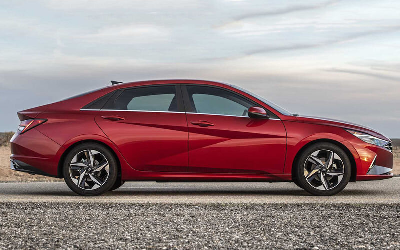 Hyundai Elantra 