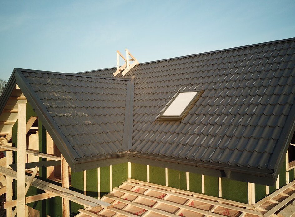 Мансардные окна в строящемся доме