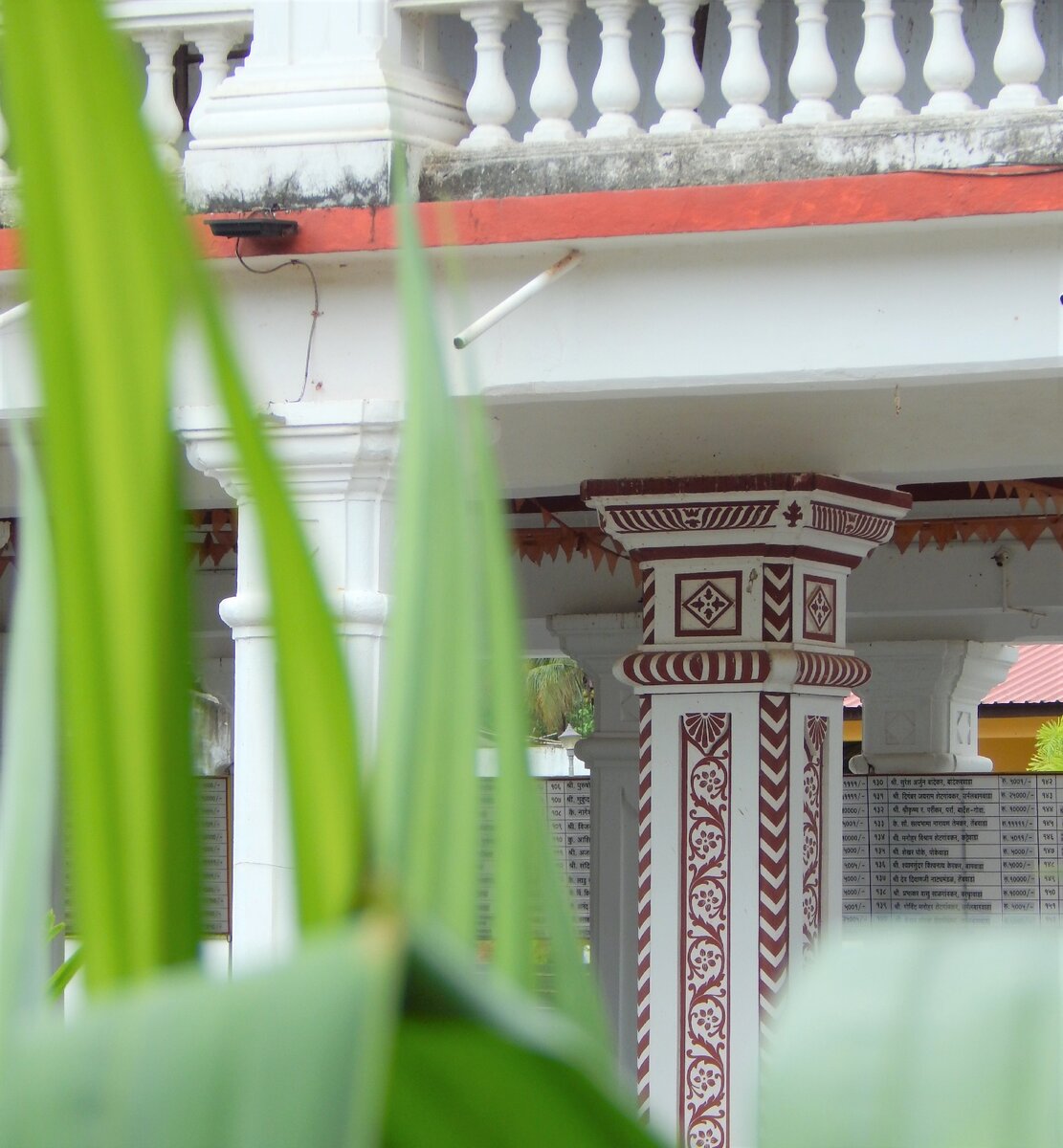 Декоративное оформление храмового комплекса Шри Морджай (фото автора)