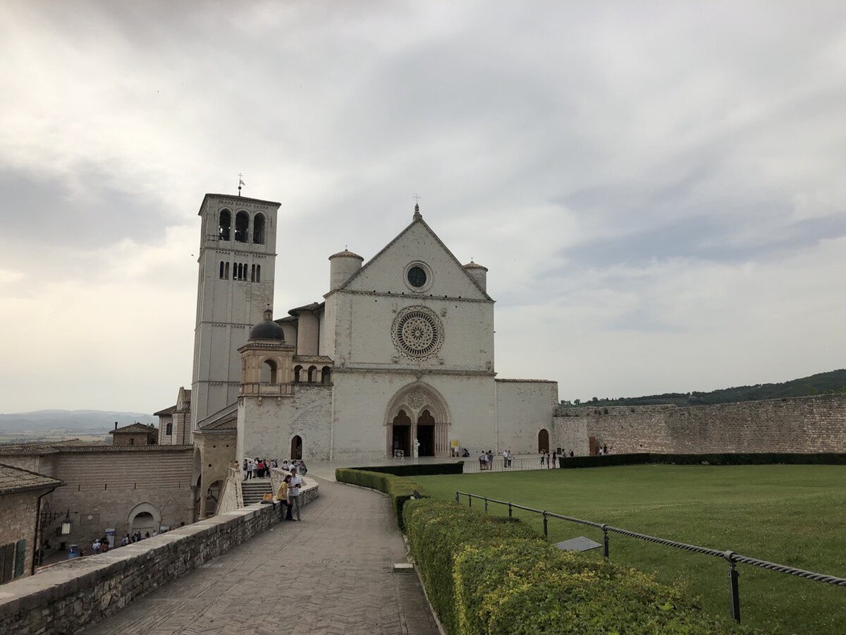 Монастырь Святого Франциска в Ассизи