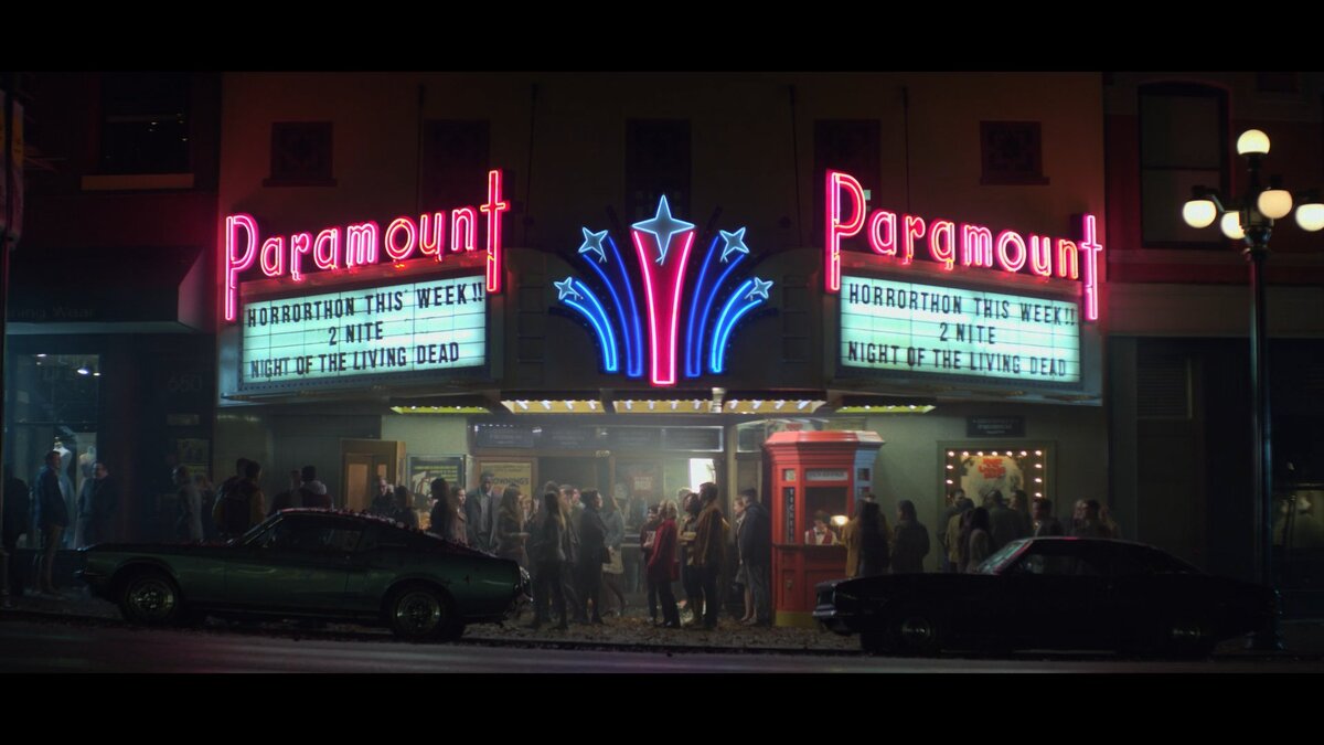 Театр "Paramount" в сериале "Леденящие душу приключения Сабрины"