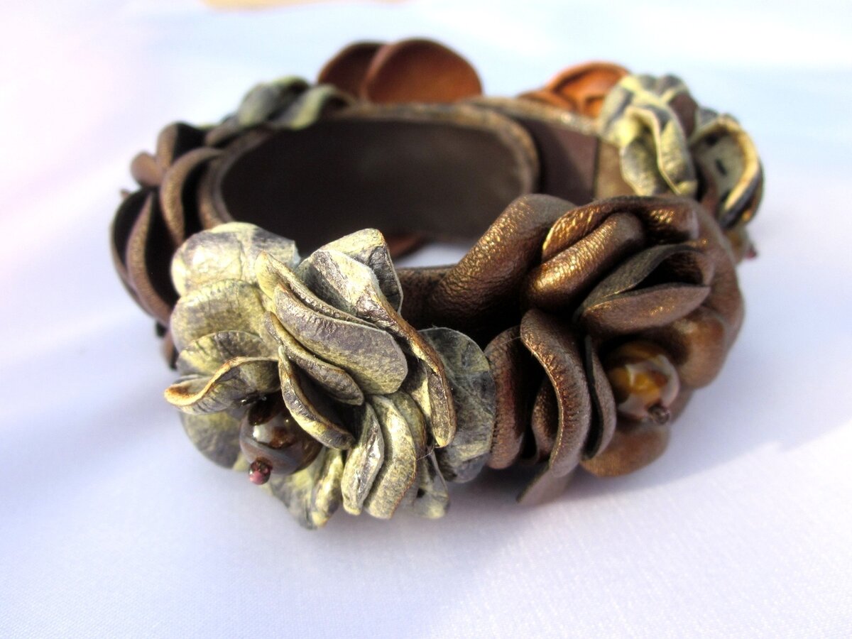 браслет из кожи