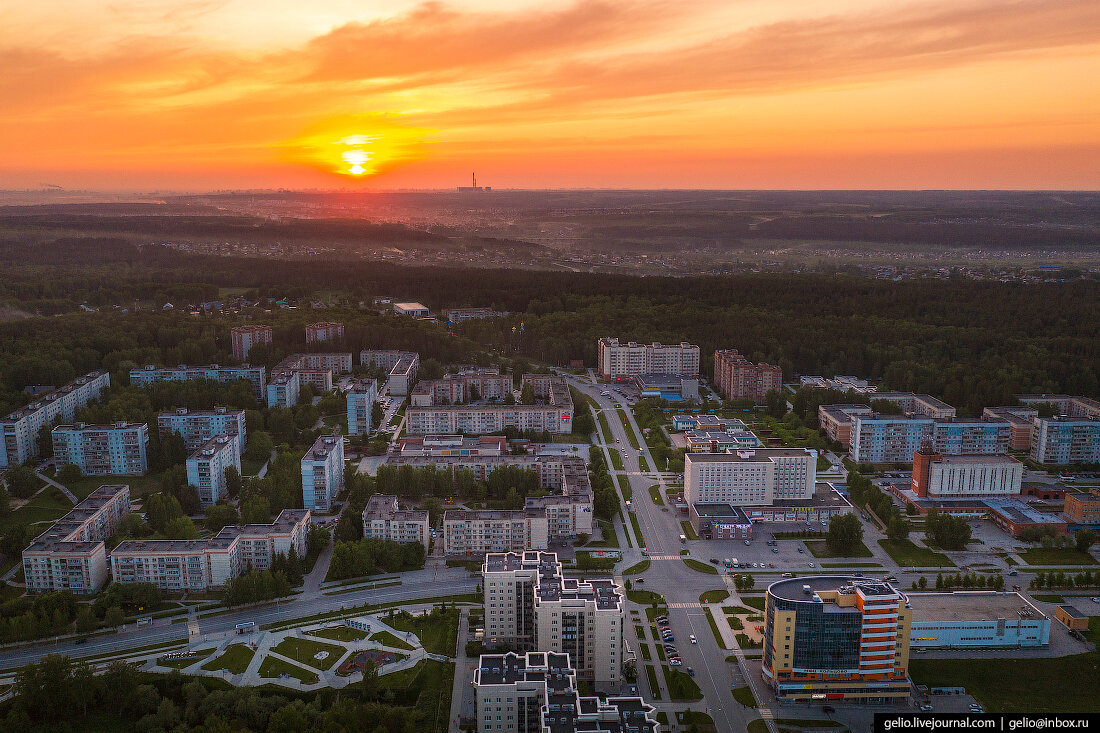 Наукоград небольшой город. Наукоград Кольцово. Поселок Кольцово наукоград. Кольцово поселок Новосибирской. Рабочий посёлок Кольцово Новосибирск.