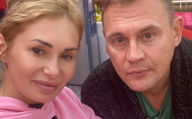 степан меньшиков и ангелина монах