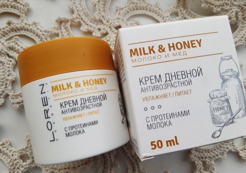 Источник фото https://irecommend.ru/content/priyatnyi-uvlazhnyayushchii-krem-bez-chudes-podoidet-na-leto-podoidet-zhirnoi-kozhe-no-bez-c