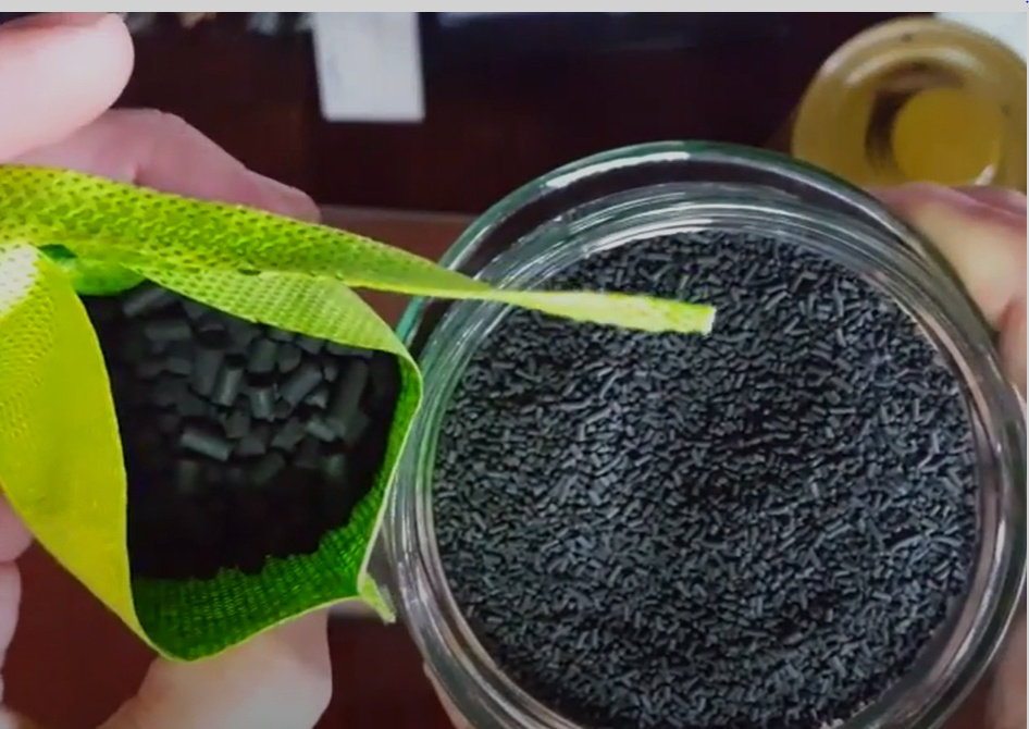 Активированный уголь можете разный использовать, аптечный или такой