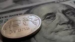 Рубль и доллар.