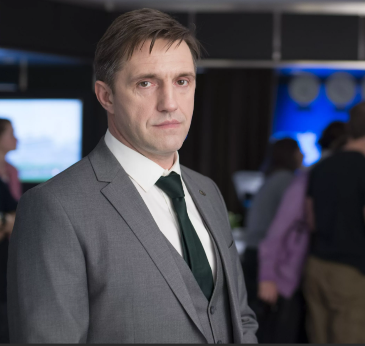 Вдовиченко. Вдовиченков.