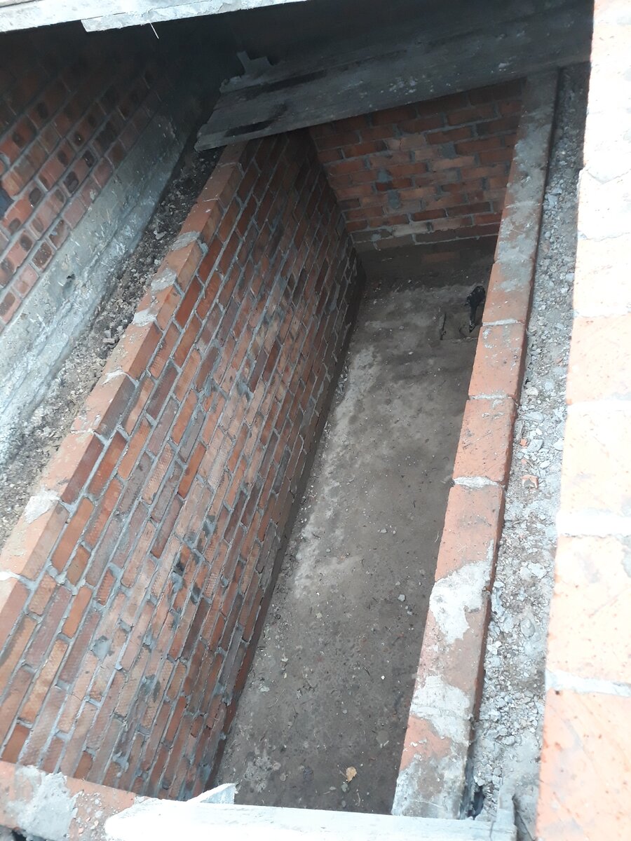 Первый этап строительства. Но уже сменили 2 бригады...