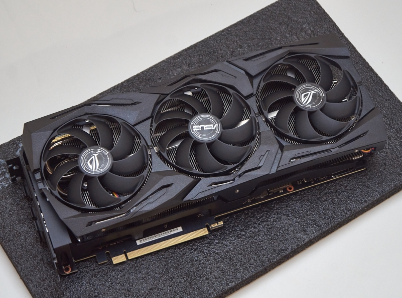 Видеокарта ASUS ROG GeForce RTX 2070 Strix Gaming OC