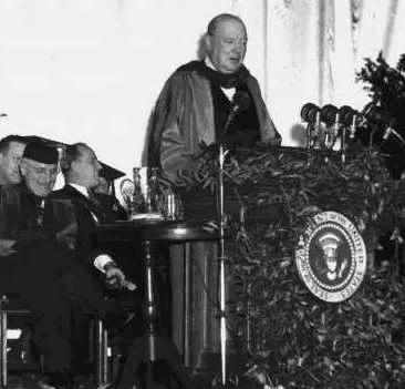 75 лет назад 5 марта 1946 г. в США в городе Фултон в Вестминстерском колледже выступил с речью бывший премьер-министр Великобритании Уинстон Черчилль в присутствии президента США.