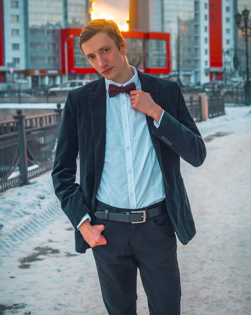 Готовлюсь стать политиком. Шутка. Продюсером : )