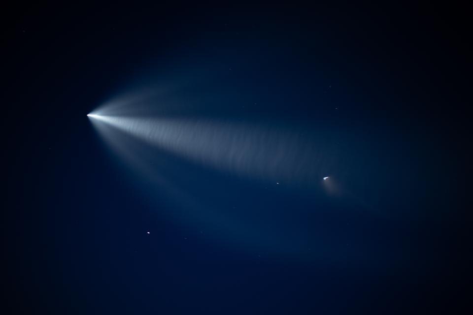 Потрясающий вид после запуска в небе.