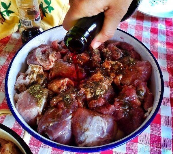 1.Рецепт маринада для шашлыка из свинины на вине.