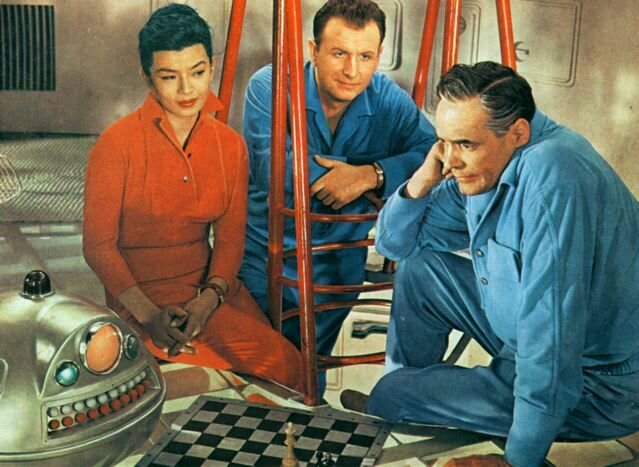 Йоко Тани, Гюнтер Зимон и Олдржих Лукеш в фильме "Безмолвная звезда". Кадр из фильма. 