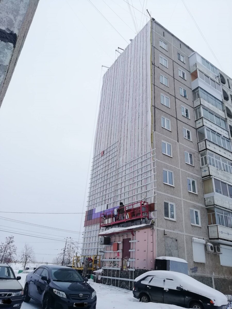 Сборка металлоконструкции на уже утепленный фасад