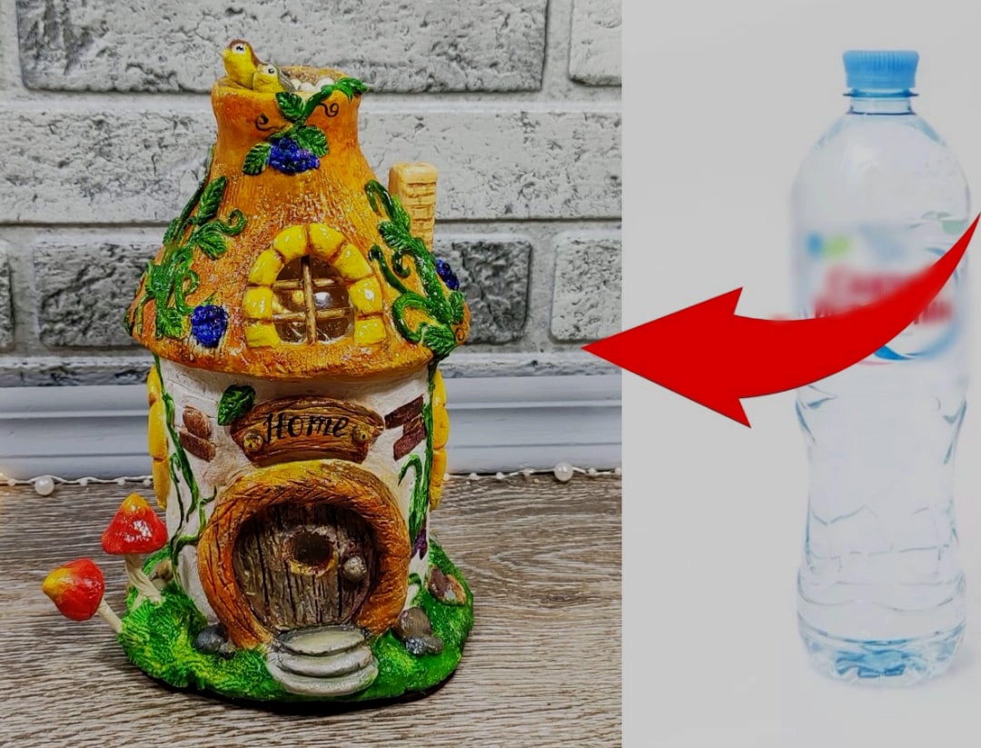Как сделать сказочный домик из пластиковой бутылки своими руками / DIY