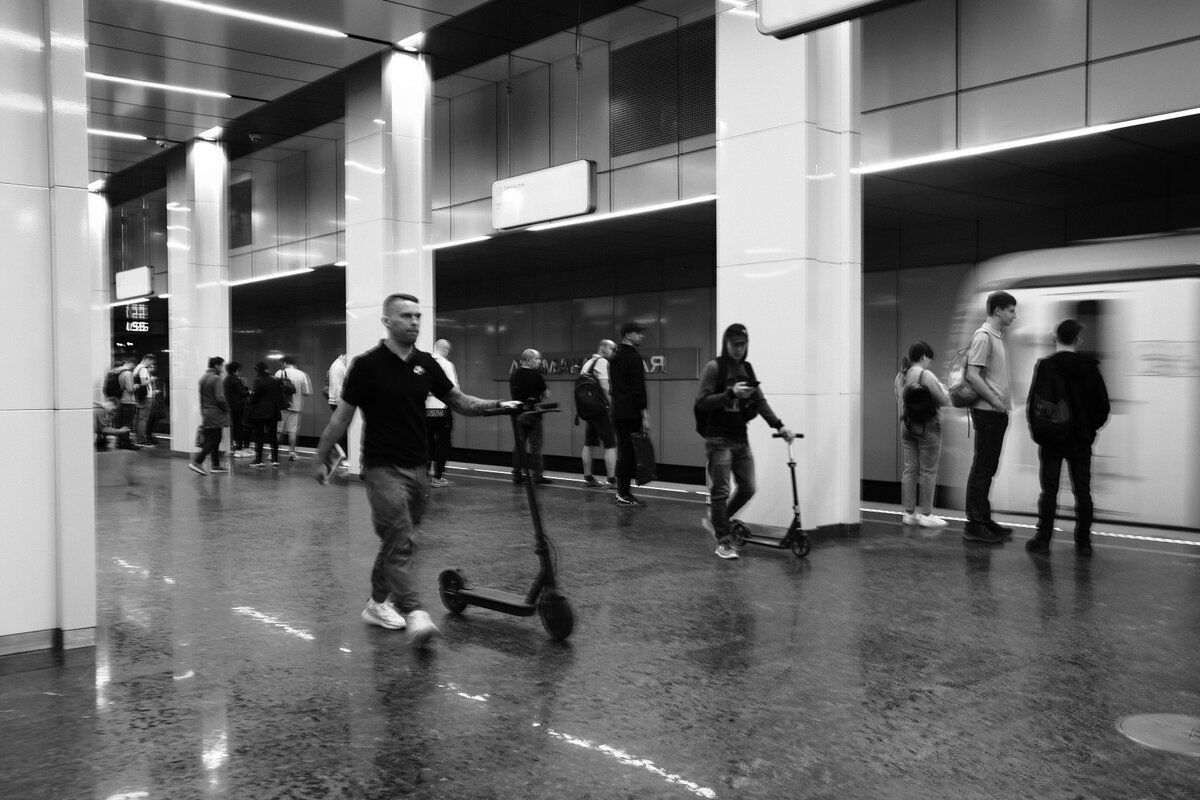 ©️Уличный фотограф Сергей Караваев, Fujifilm X-T4, Fujifilm XF 23mm f/2 R WR