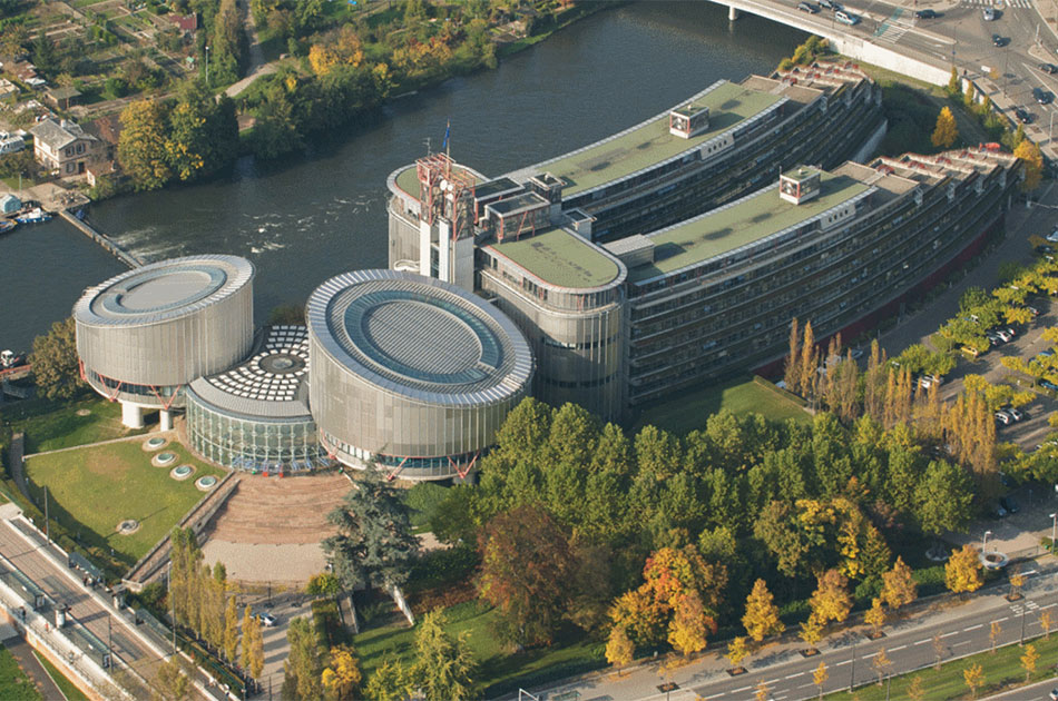 Международный европейский суд. Европейский суд по правам человека. Суд по правам человека в Страсбурге. Дворец прав человека ЕСПЧ Г Страсбург. Здание ЕСПЧ В Страсбурге.