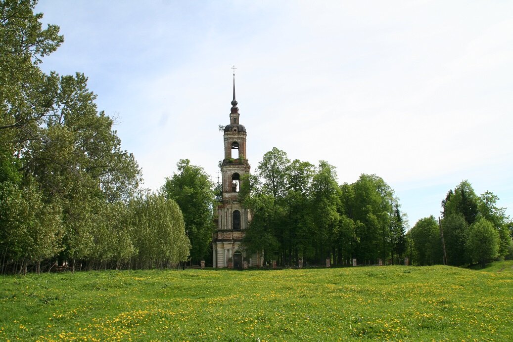 Воскресенская церковь. Фото Д.Ойнаса. 2009 г.