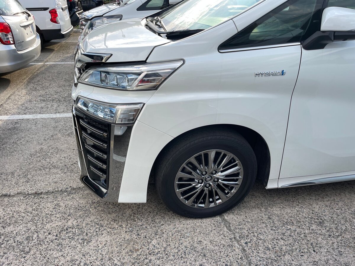 Toyota Vellfire 2020