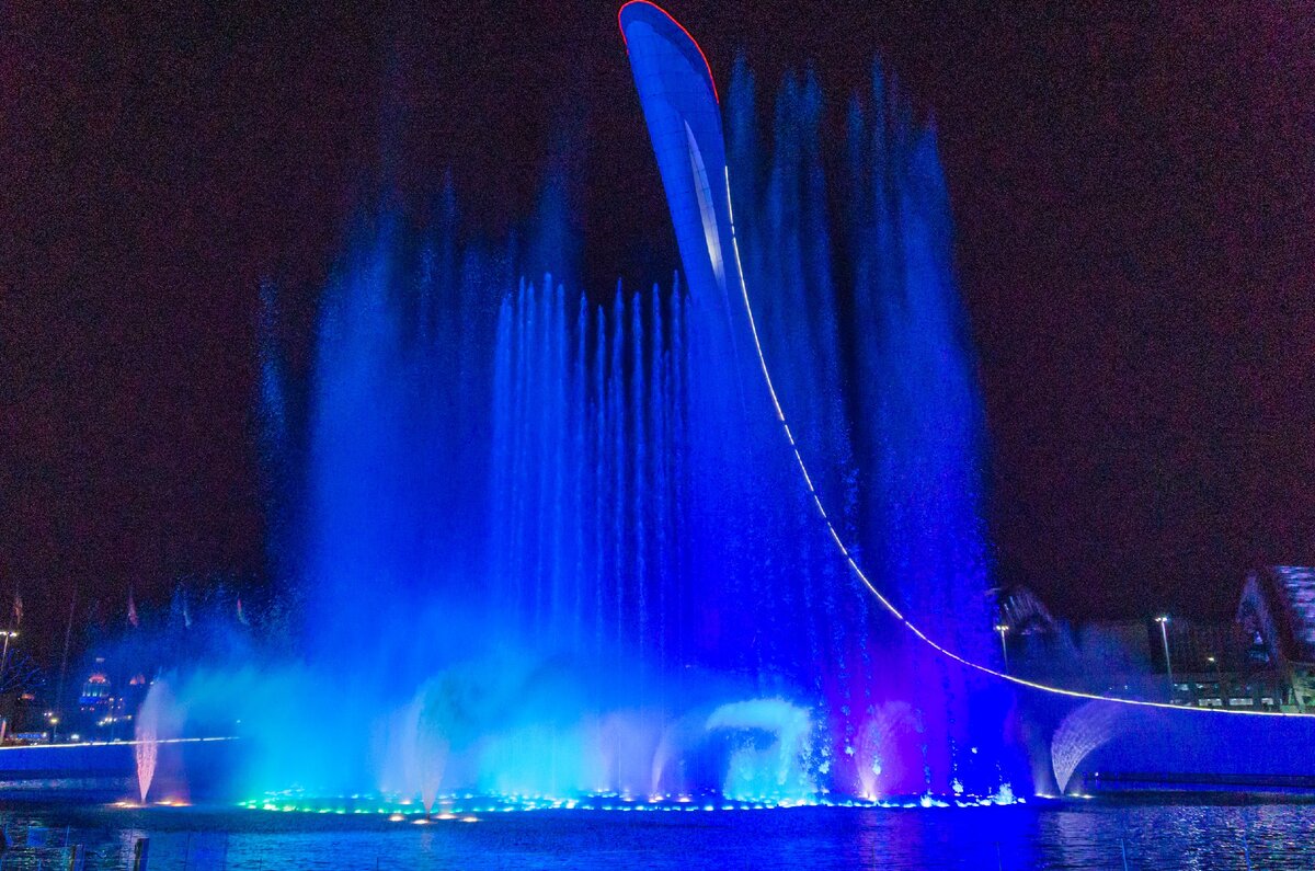 Олимпийский парк работа поющих фонтанов