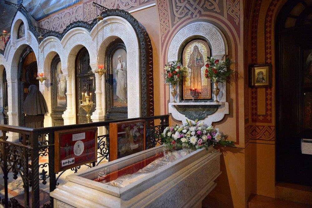 мощи святой Елисаветы в церкви св. Марии Магдалины в Гефсимании