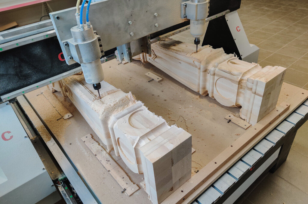 ЧПУ-станок в работе