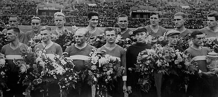 Подписывайтесь на канал! Ставьте лайк! Источник: https://www.sports.ru/