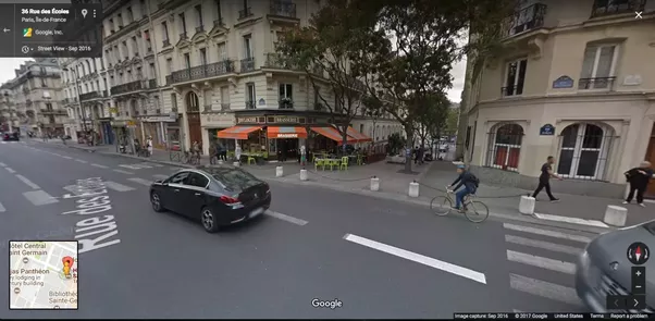 Пекарня через дорогу от отеля