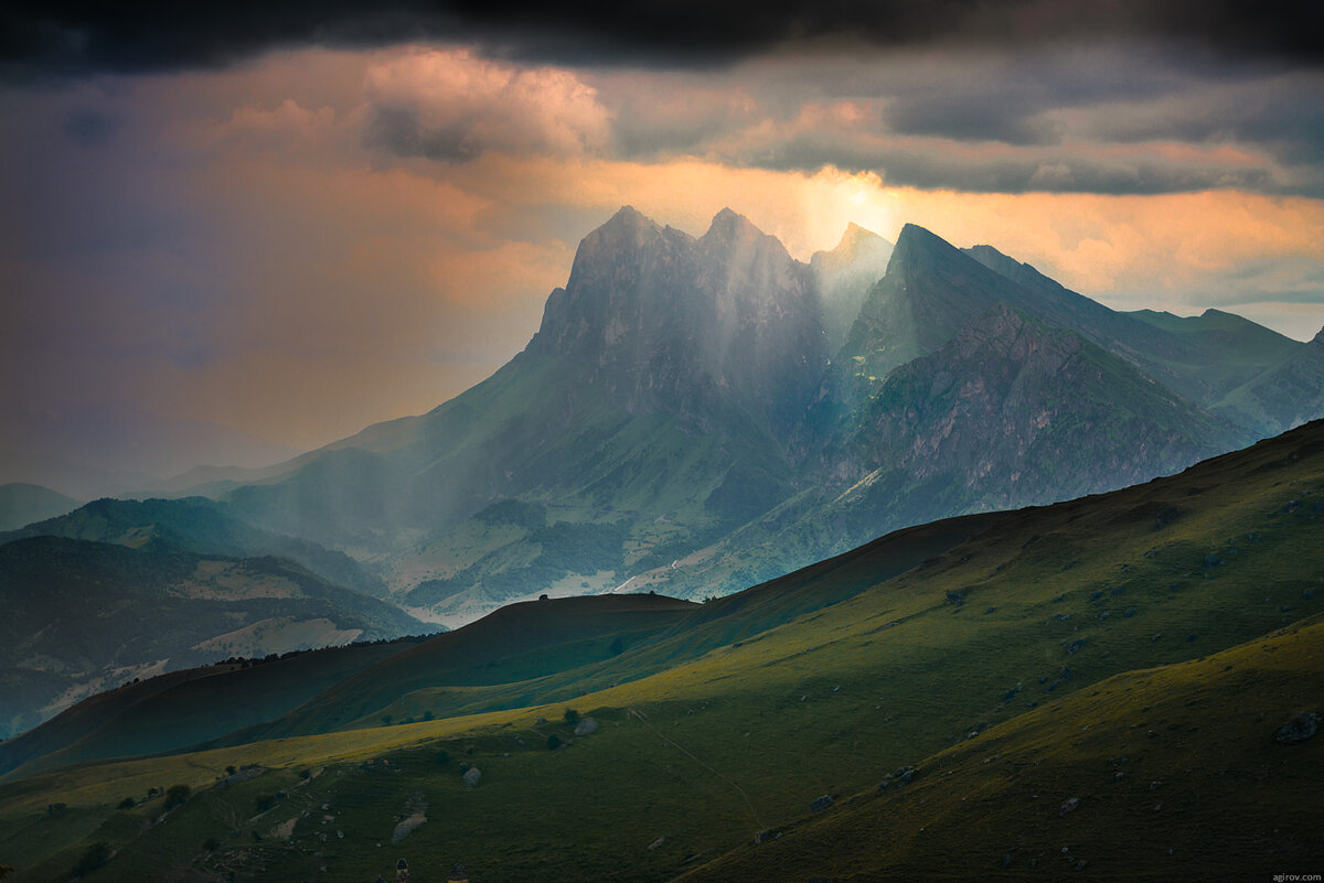 Ингушетия. Гора Цей - лоам. Фотография Тимура Агирова.