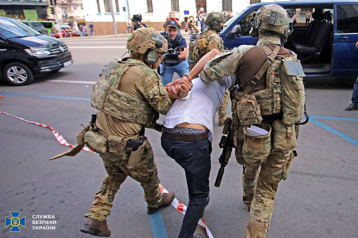 Спецназ сбу киев. Спецназ задерживает террористов. Сухроб каримов террорист. Спецназ сбу украины 2020. Сбу киев.