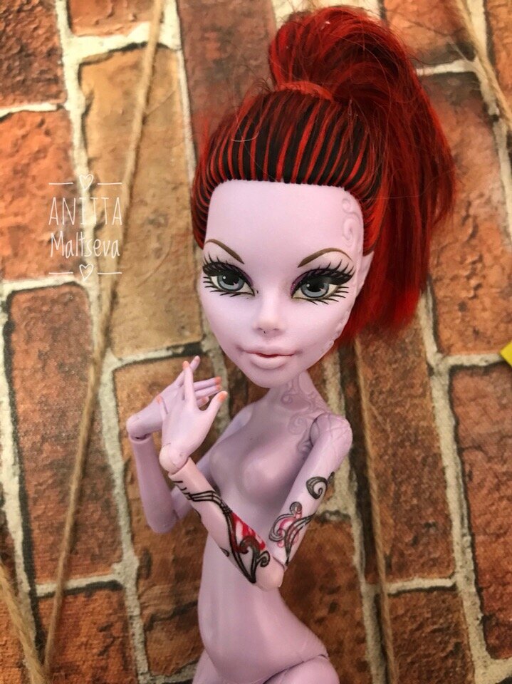 Оперетта, будущая звезда кабаре